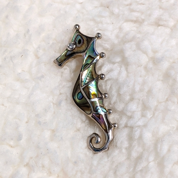 Jewelry - Vintage Beautiful Abalone / Sterling Silver  Seahorse Brooche